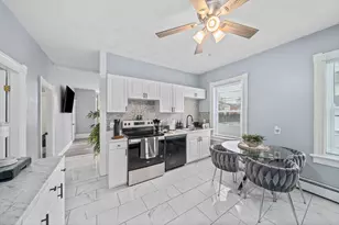 13 Regent Ave, Providence, RI 02908 - Photo 3