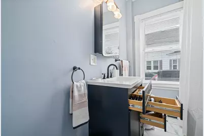 13 Regent Ave #1, Providence, RI 02908 - Photo 7