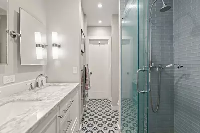 1407 Beacon St #4, Brookline, MA 02446 - Photo 9