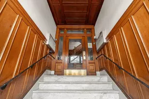 1407 Beacon St, Brookline, MA 02446 - Photo 11