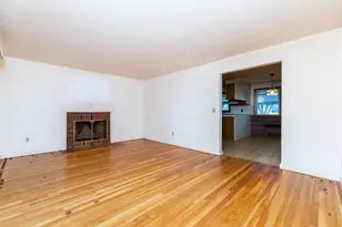 51 Pincushion Rd, Framingham, MA 01702 - Photo 9