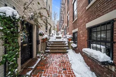 7 Primus Ave #4, Boston, MA 02114 - Photo 13