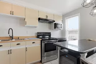 256 Broadway, Taunton, MA 02780 - Photo 21