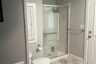 11 Broadway St, Beverly, MA 01915 - Photo 5