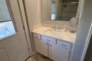 11 Broadway St, Beverly, MA 01915 - Photo 9