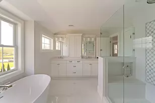 17 Wyndemere Ln, Natick, MA 01760 - Photo 33