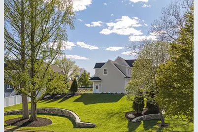 17 Wyndemere Lane, Natick, MA 01760 - Photo 35