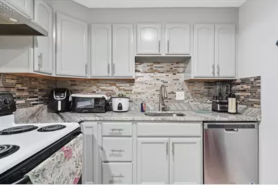 81 Colonel Bell Dr #9, Brockton, MA 02301 - Photo 3