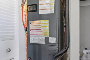 81 Colonel Bell Dr, Brockton, MA 02301 - Photo 15