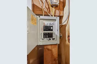 64 Woolson St, Boston, MA 02126 - Photo 37