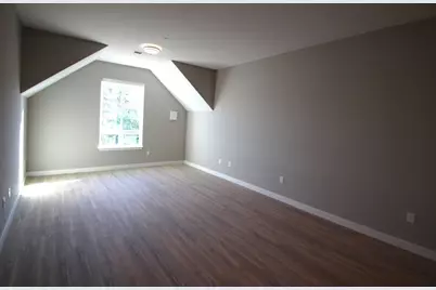 999 Main Street #306, Hanson, MA 02341 - Photo 5