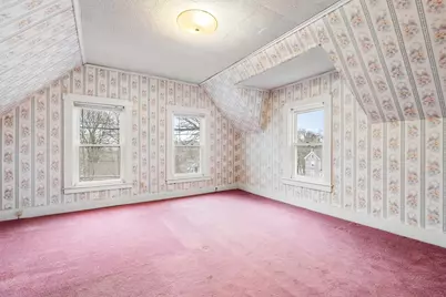 211 Lincoln St, Marlborough, MA 01752 - Photo 25