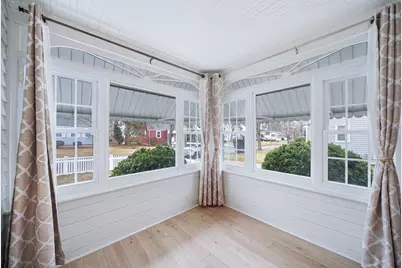 22 Black Rock, Melrose, MA 02176 - Photo 9