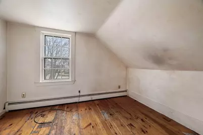 54 Rowland St, Marblehead, MA 01945 - Photo 21