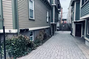 10 Spring Garden St, Boston, MA 02125 - Photo 15