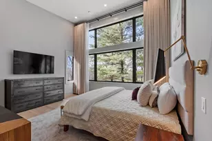 64 Hill St, Lexington, MA 02421 - Photo 27
