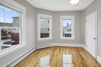 10 Ellsworth St, Worcester, MA 01610 - Photo 21