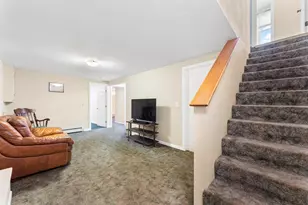 12 Meadow Rd, Uxbridge, MA 01569 - Photo 21