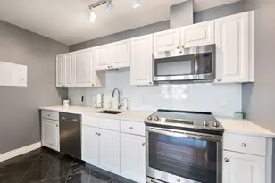 4 Charlesgate E, Boston, MA 02115 - Photo 5