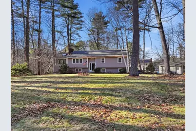 37 Woodlawn Dr, Sturbridge, MA 01566 - Photo 3
