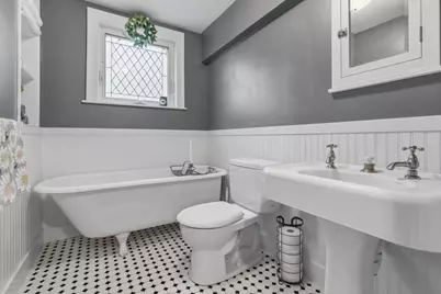 69 Jennings Rd, Waltham, MA 02451 - Photo 11