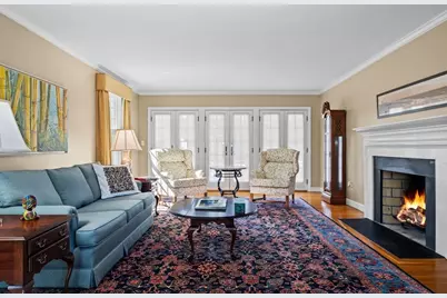 23 Parkwood Dr, Milton, MA 02186 - Photo 7