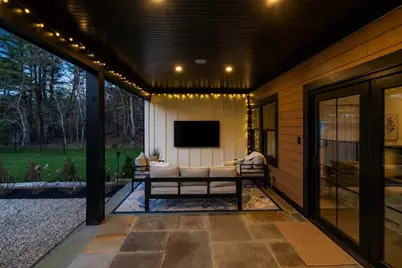 195 Lincoln Rd, Walpole, MA 02081 - Photo 5