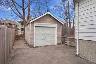 44 Armory St, Quincy, MA 02169 - Photo 31