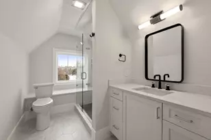 237 California St, Newton, MA 02456 - Photo 35