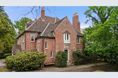 8 Penniman Road, Brookline, MA 02445 - Photo 1