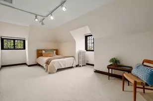 8 Penniman Rd, Brookline, MA 02445 - Photo 19