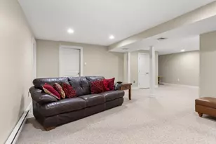 4 Shea Ct, Essex, MA 01929 - Photo 35