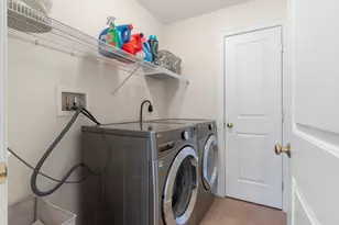 4 Shea Ct, Essex, MA 01929 - Photo 37