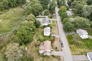 31 Francine Dr, Holliston, MA 01746 - Photo 37