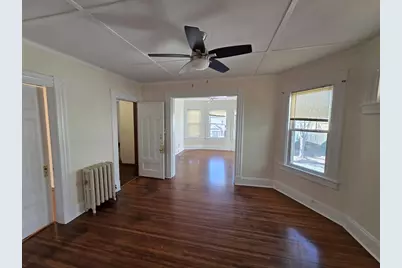 37 Chase Ave #2nd Floor, Springfield, MA 01108 - Photo 1