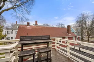 28 Franklin St, Watertown, MA 02472 - Photo 9