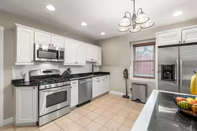 28 Franklin St #28, Watertown, MA 02472 - Photo 9