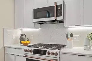 100 Lincoln St, Boston, MA 02135 - Photo 7