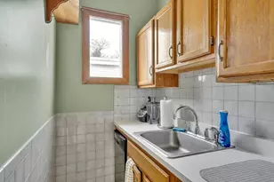 377-379 Cardinal Medeiros Ave, Cambridge, MA 02141 - Photo 13