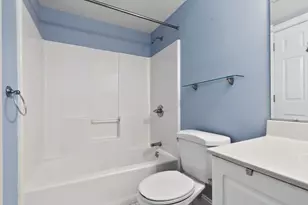 53 Warren St, Newburyport, MA 01950 - Photo 17