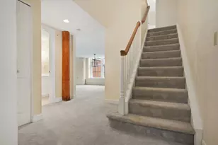 53 Warren St, Newburyport, MA 01950 - Photo 3