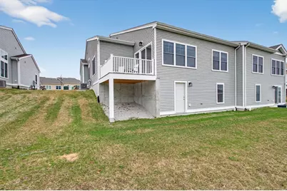 10 Logans Run #10, Millbury, MA 01527 - Photo 41