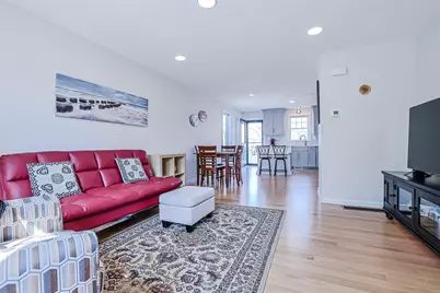 2 Walter G Wiede St #1, Chelmsford, MA 01863 - Photo 5