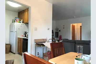 76 Euston Rd #10, Boston, MA 02135 - Photo 5