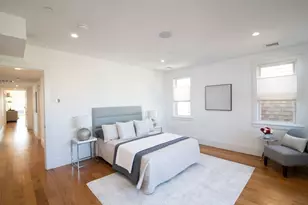 726 E 8th St, Boston, MA 02127 - Photo 11
