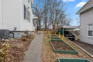 17 Tyler St, Malden, MA 02148 - Photo 13