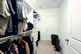 16 Taylor Dr, Reading, MA 01867 - Photo 9