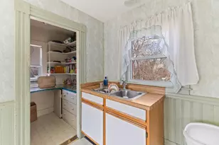 50 Highland St, Marlborough, MA 01752 - Photo 33