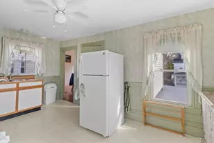 50 Highland St, Marlborough, MA 01752 - Photo 9