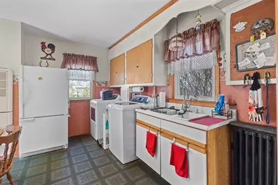 50 Highland St, Marlborough, MA 01752 - Photo 23